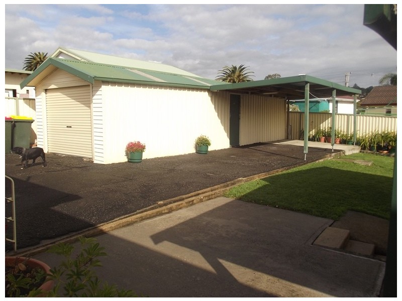 25 Day Street, Lake Illawarra NSW 2528