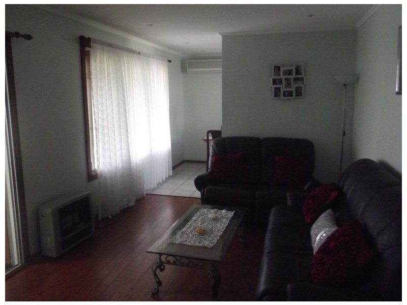 25 Day Street, Lake Illawarra NSW 2528