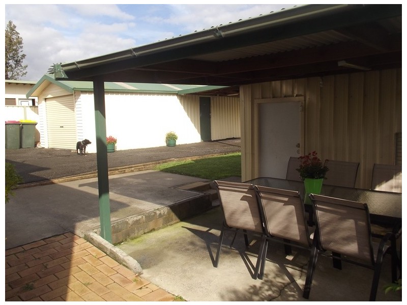 25 Day Street, Lake Illawarra NSW 2528