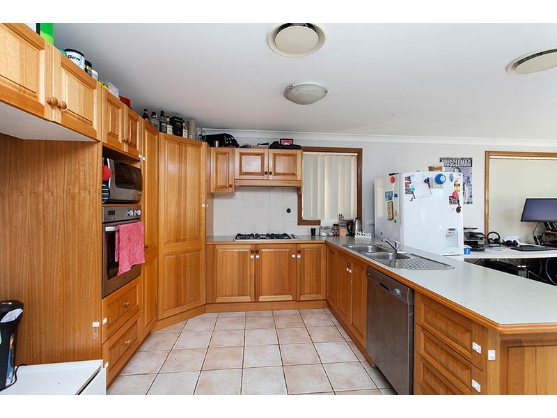 3 Woodburn Terrace, Flinders NSW 2529