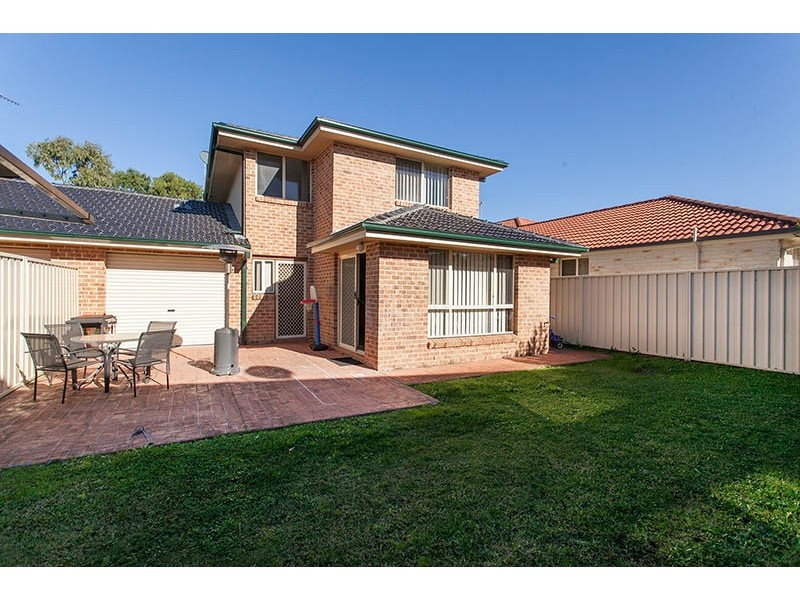 3 Woodburn Terrace, Flinders NSW 2529