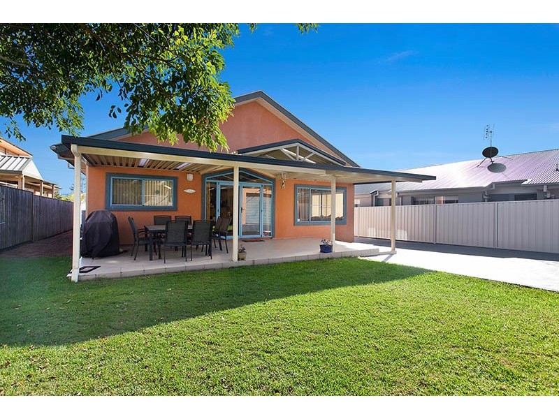 11 Junction Road, Barrack Point NSW 2528