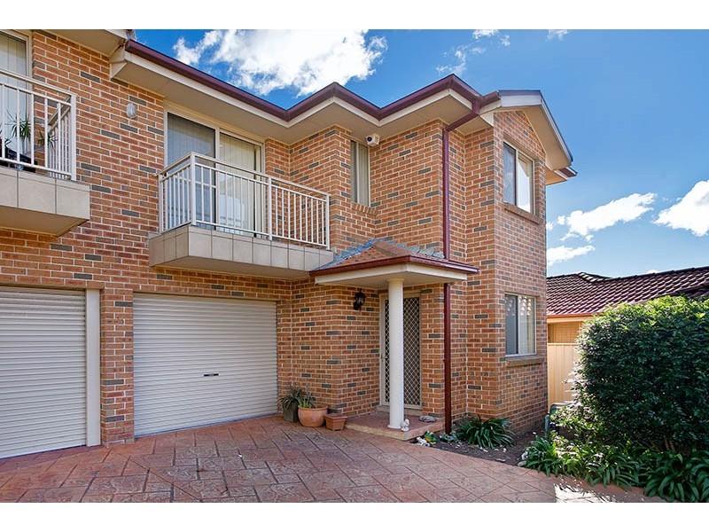 2/32 Seymour Dr, Flinders NSW 2529