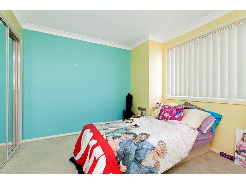 2/32 Seymour Dr, Flinders NSW 2529