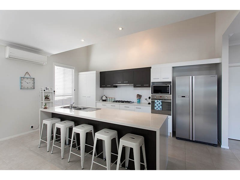 135 Whittaker Street, Flinders NSW 2529