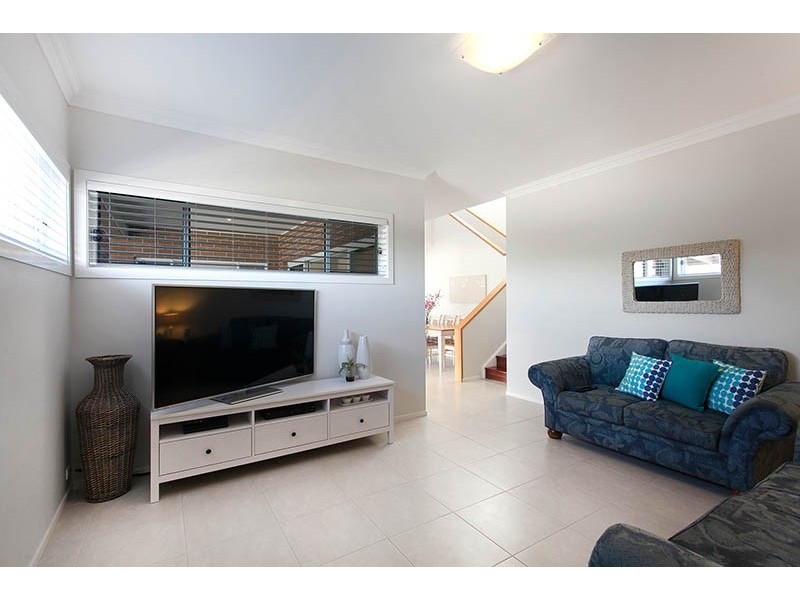 135 Whittaker Street, Flinders NSW 2529