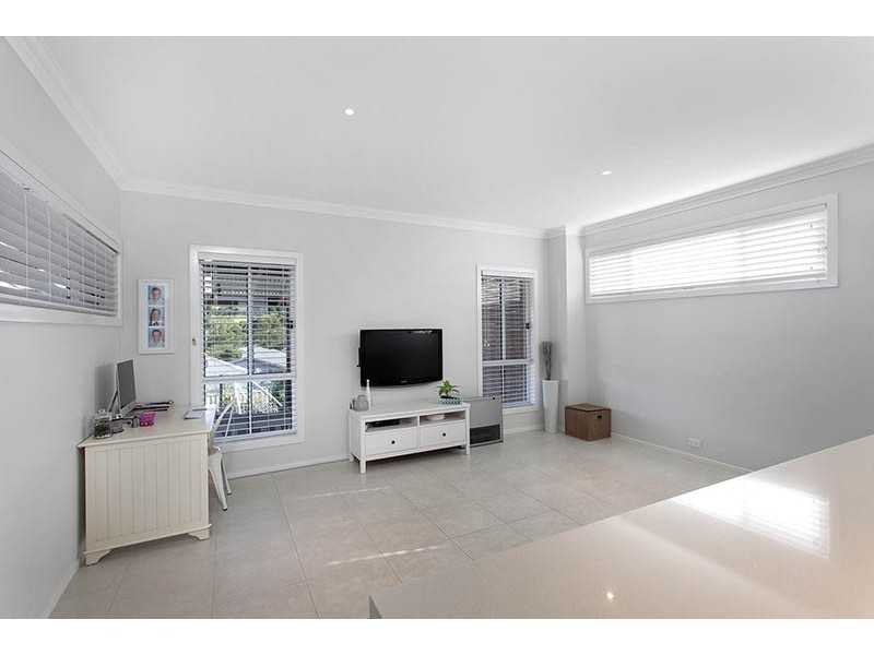 135 Whittaker Street, Flinders NSW 2529
