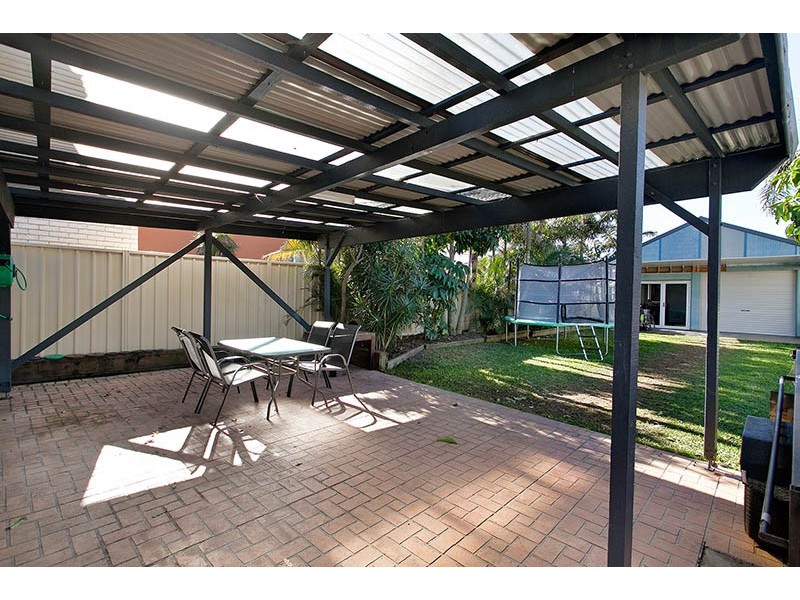 22 Park Road, Lake Illawarra NSW 2528