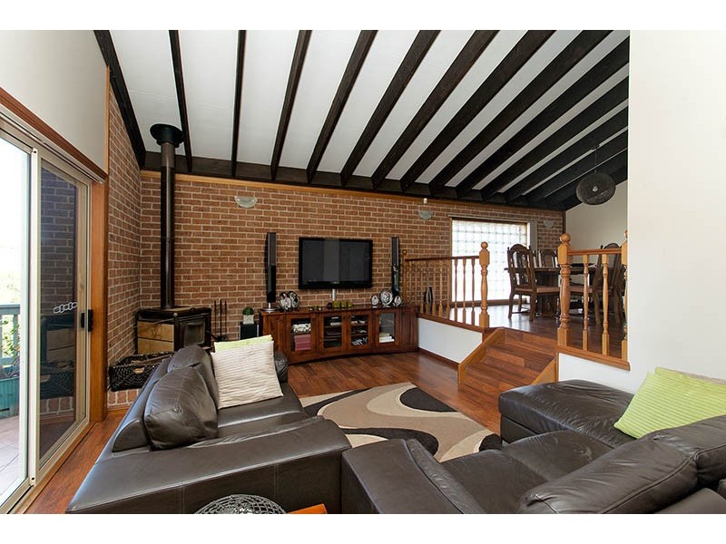 9 Pinkwood Place, Blackbutt NSW 2529