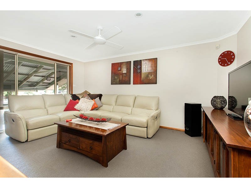 9 Pinkwood Place, Blackbutt NSW 2529
