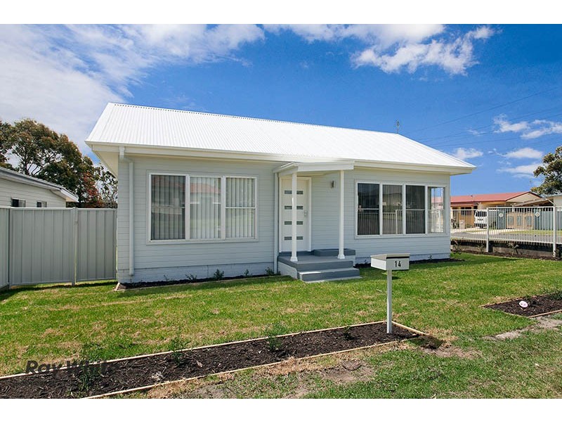 14 William Avenue, Warilla NSW 2528