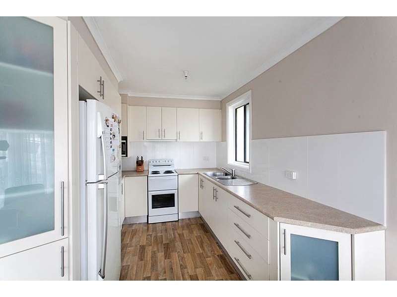 19 Walters Street, Warilla NSW 2528