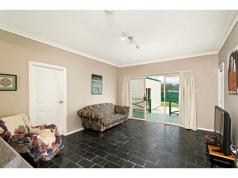 7 Stephanie Avenue, Warilla NSW 2528
