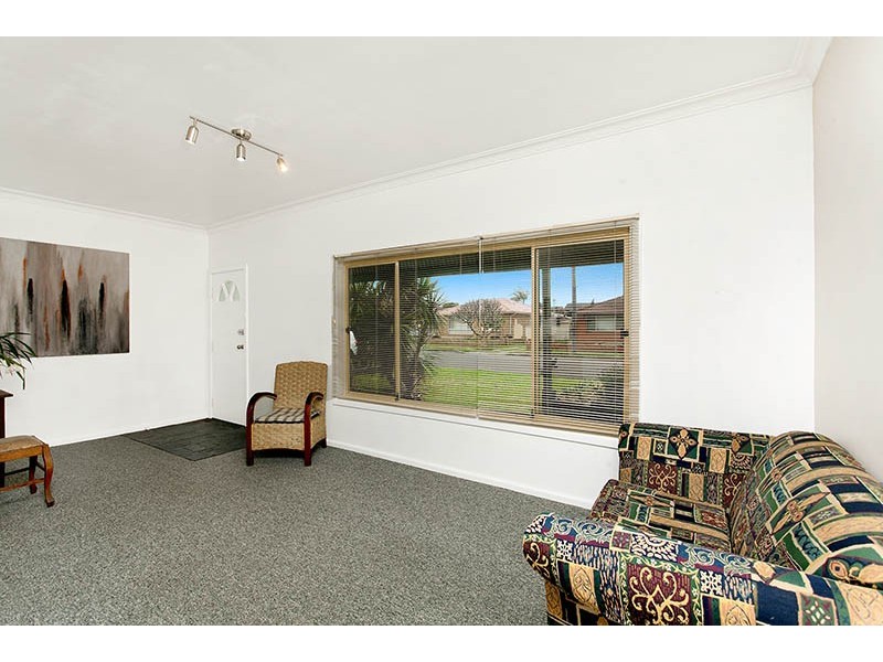 7 Stephanie Avenue, Warilla NSW 2528