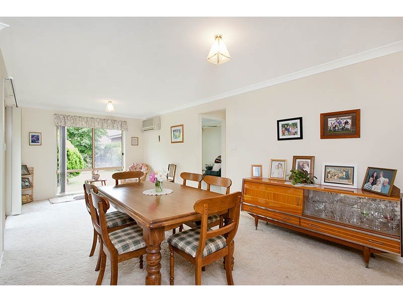 40 Griffiths Street, Oak Flats NSW 2529