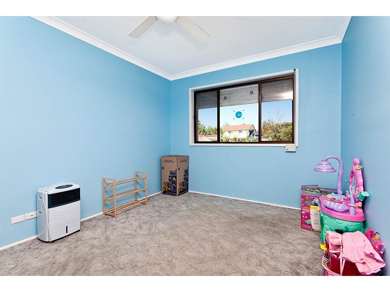 24 Allinga Drive, Oak Flats NSW 2529