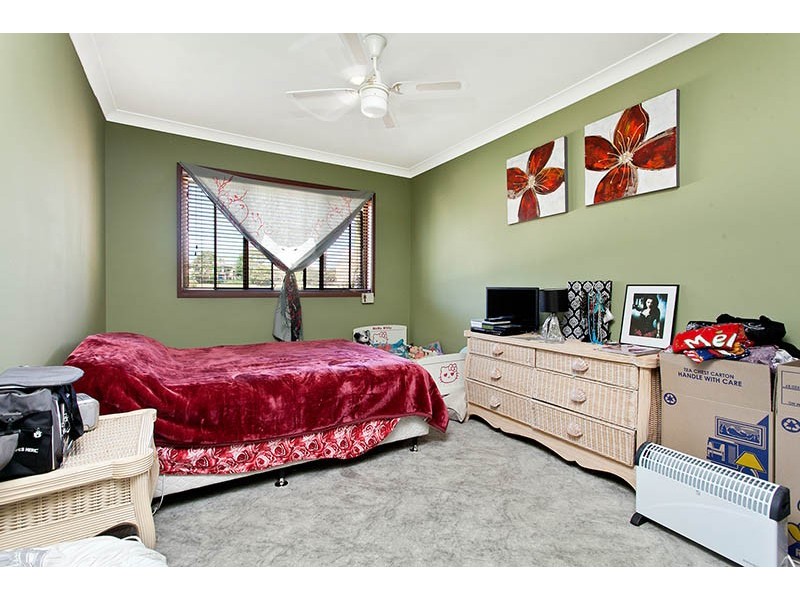 24 Allinga Drive, Oak Flats NSW 2529