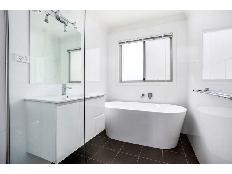 27B Barrack Avenue, Barrack Heights NSW 2528