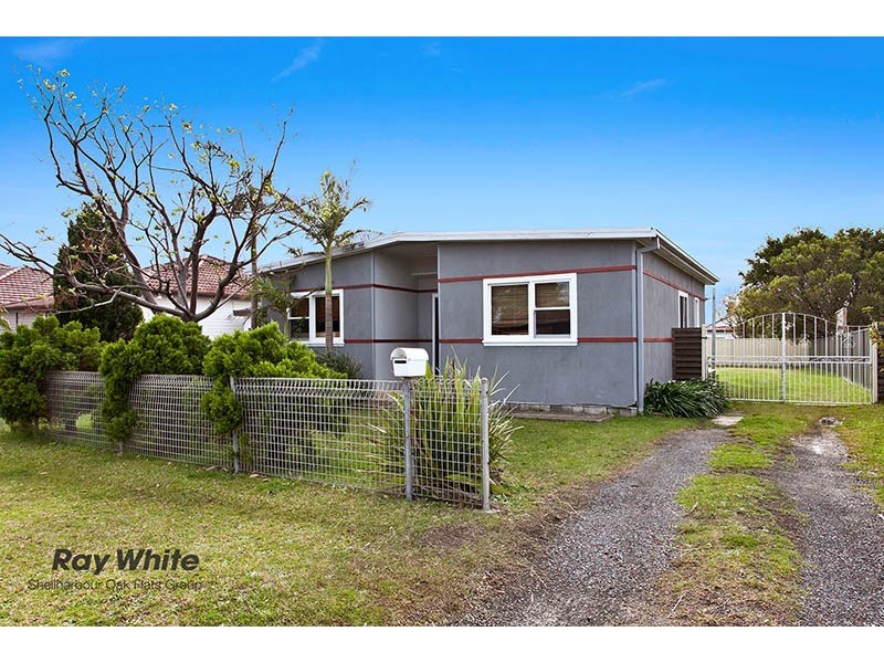 13 Edward Street, Barrack Heights NSW 2528