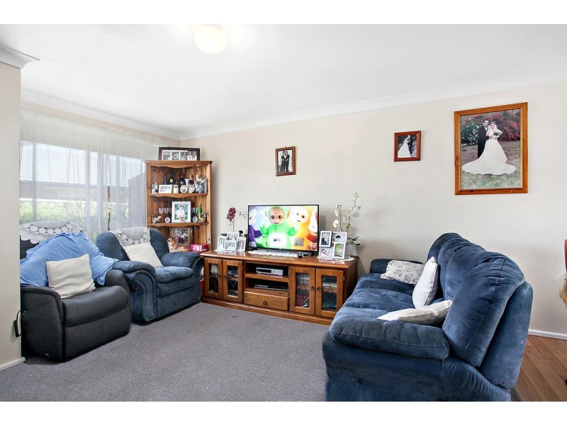 2/35 Griffiths Street, Oak Flats NSW 2529