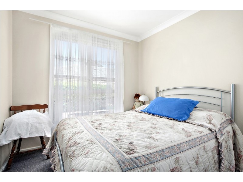 2/35 Griffiths Street, Oak Flats NSW 2529