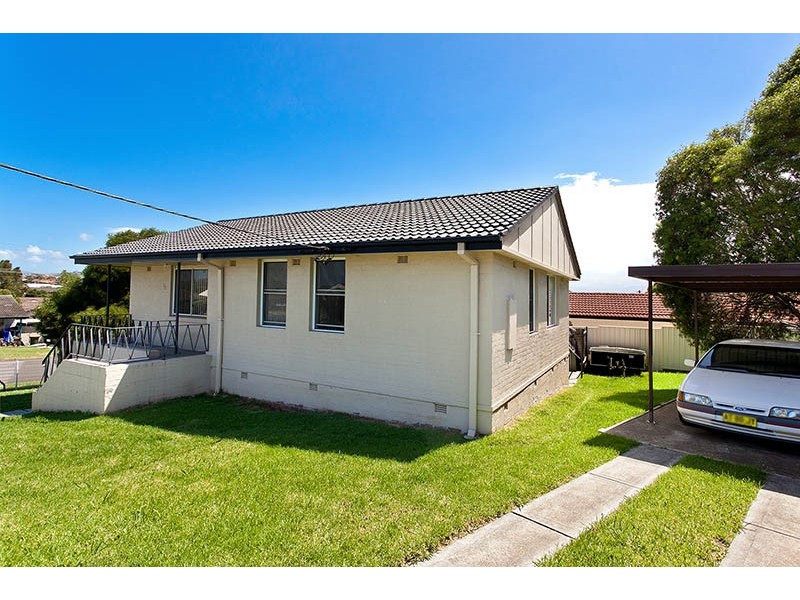 12 Rowley Avenue, Mount Warrigal NSW 2528
