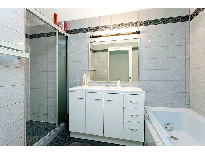 2/10 Corella Close, Shellharbour NSW 2529