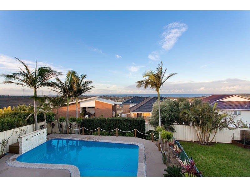 10 Houtman Avenue, Shell Cove NSW 2529