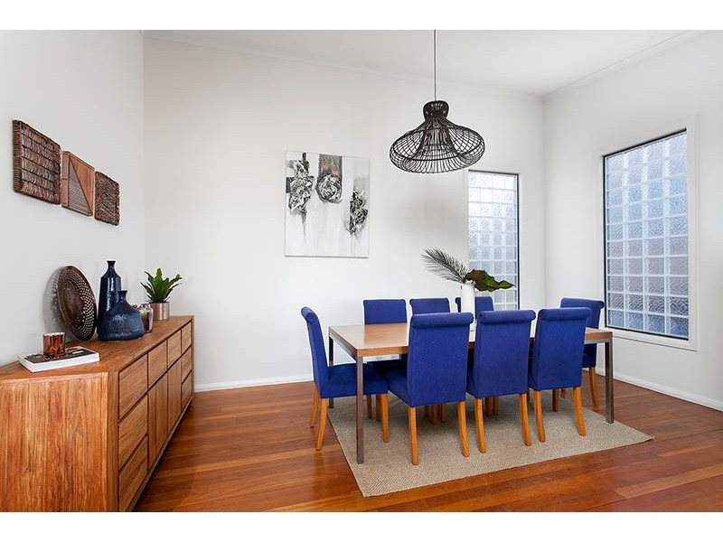 10 Houtman Avenue, Shell Cove NSW 2529