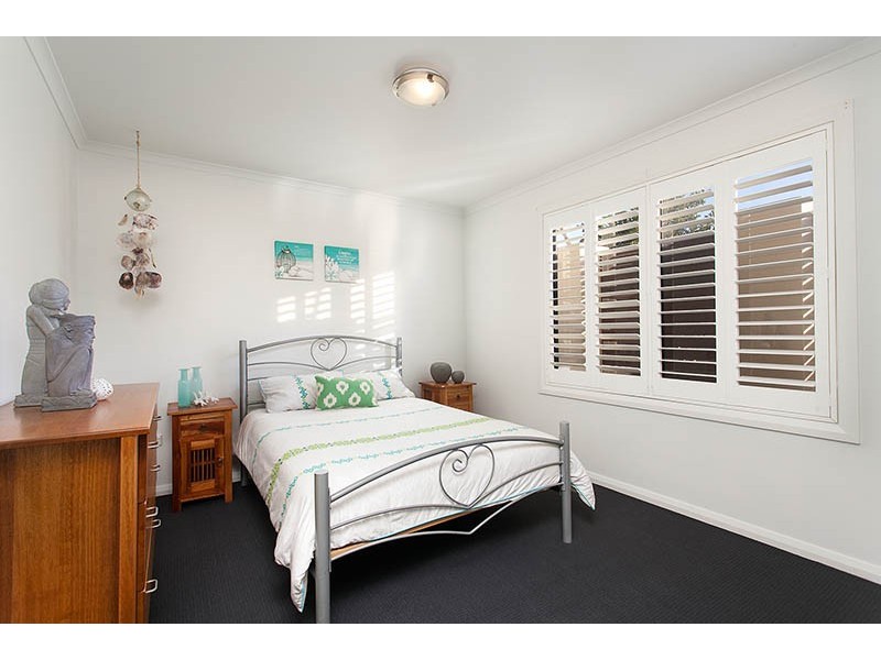 10 Houtman Avenue, Shell Cove NSW 2529