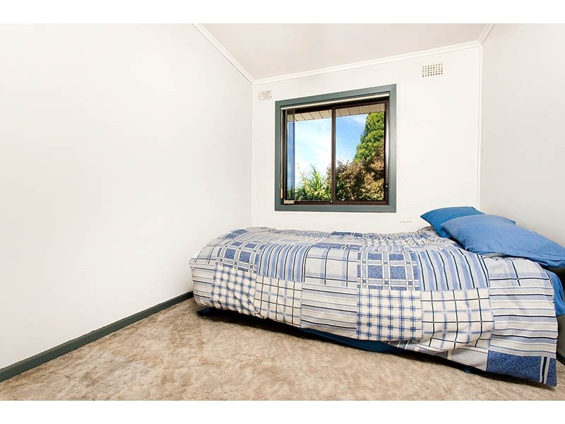 4 Thornett Street, Barrack Heights NSW 2528