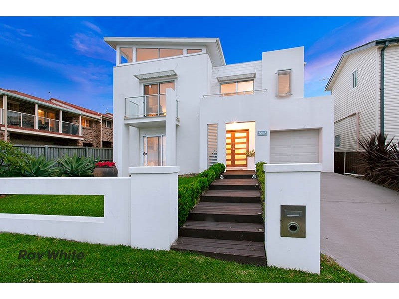 4 Adelaide Place, Shellharbour NSW 2529