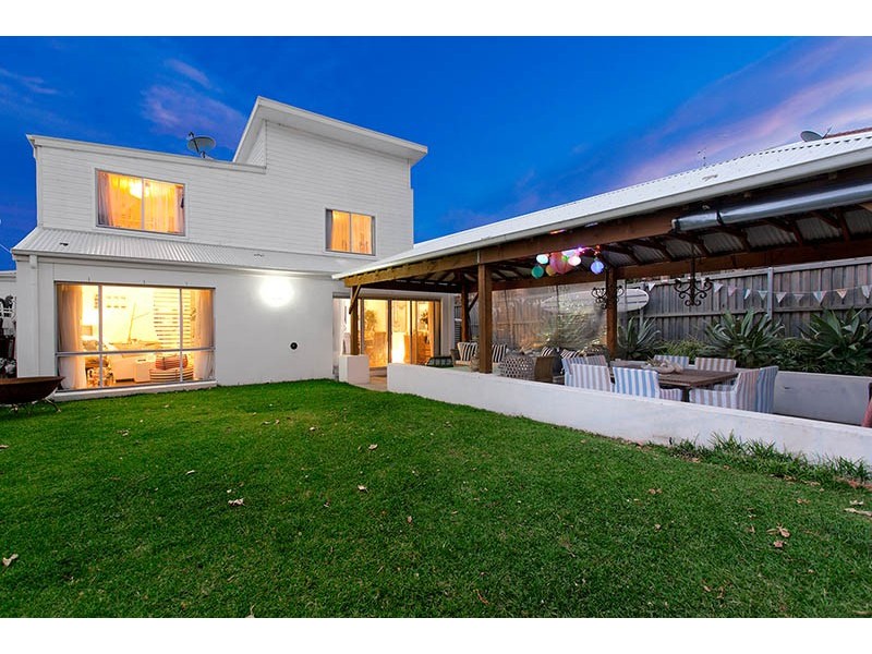 4 Adelaide Place, Shellharbour NSW 2529