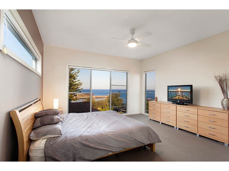 3 Towns Street, Shellharbour NSW 2529