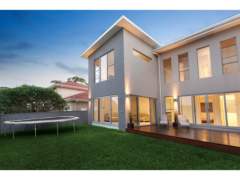 3 Towns Street, Shellharbour NSW 2529