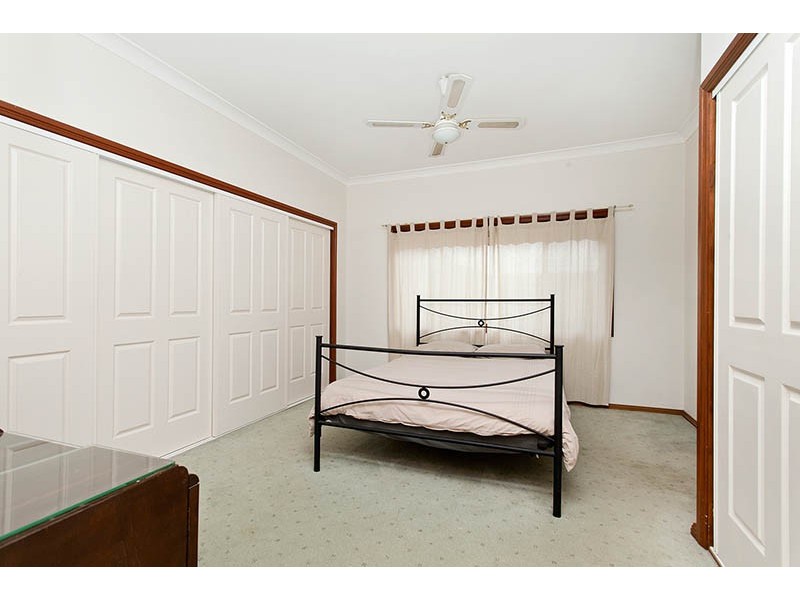 124 Osborne Parade, Warilla NSW 2528