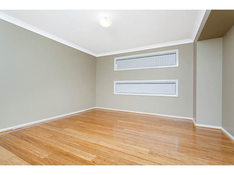 3 Glades Parkway, Shell Cove NSW 2529