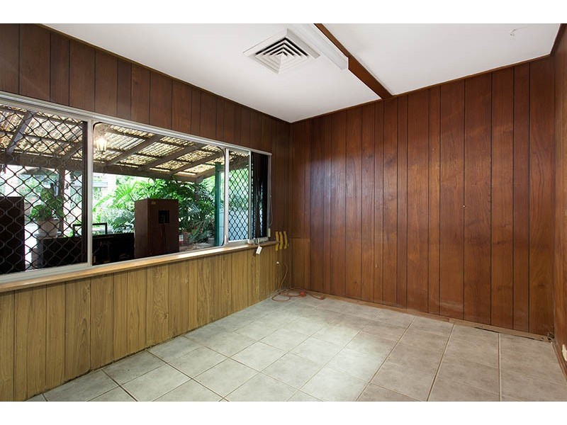 54 Lake Entrance, Oak Flats NSW 2529