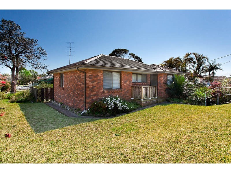 49 Queen Street, Lake Illawarra NSW 2528