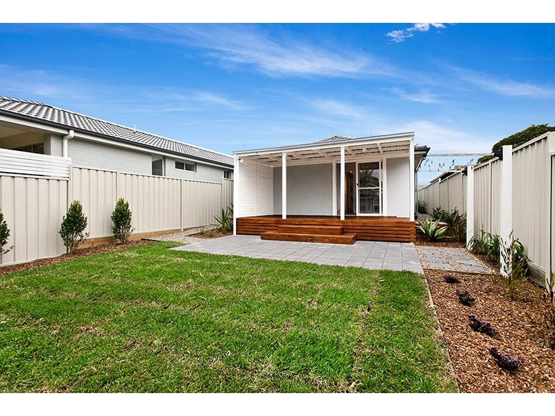 20 Arcadia Street, Warilla NSW 2528