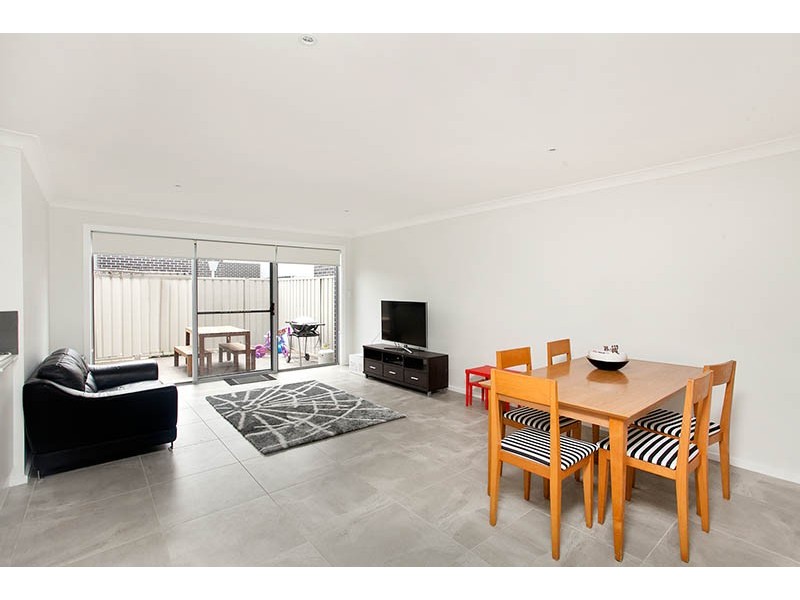 2/30 Coolum Parkway, Shell Cove NSW 2529
