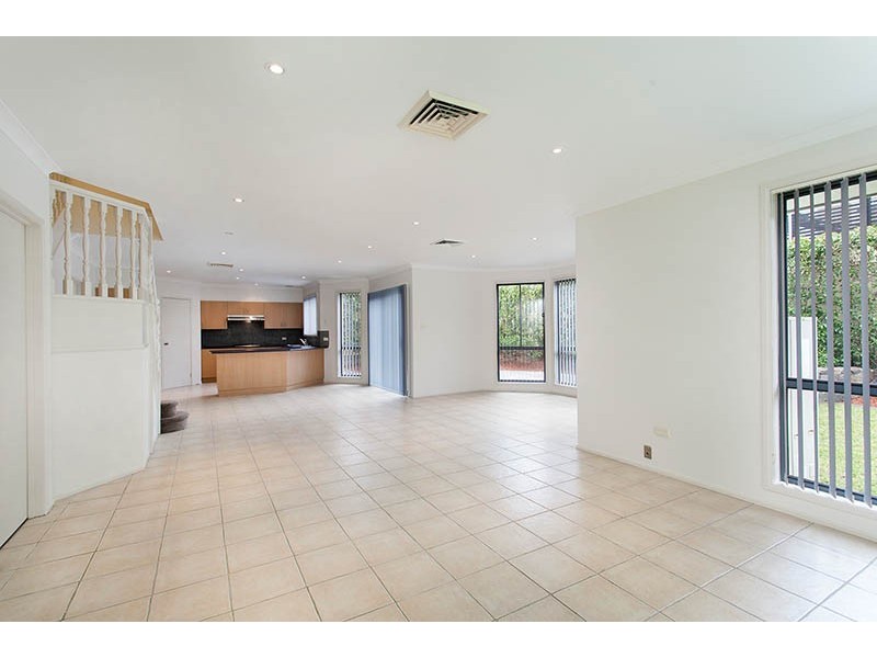 8 Cove Boulevarde, Shell Cove NSW 2529