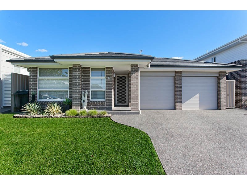 6 Shallows Drive, Shell Cove NSW 2529