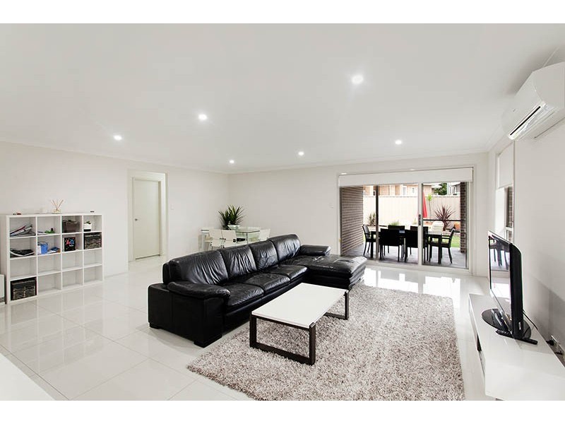 6 Shallows Drive, Shell Cove NSW 2529