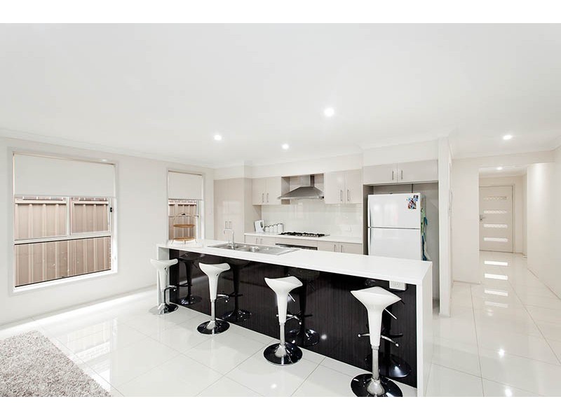 6 Shallows Drive, Shell Cove NSW 2529
