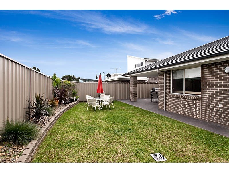 6 Shallows Drive, Shell Cove NSW 2529