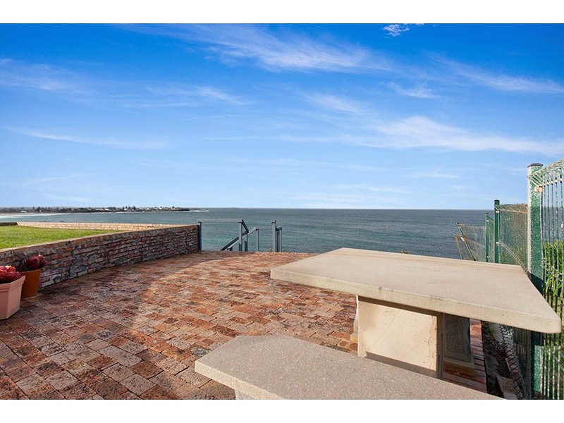 2/16A Wollongong Street, Shellharbour NSW 2529