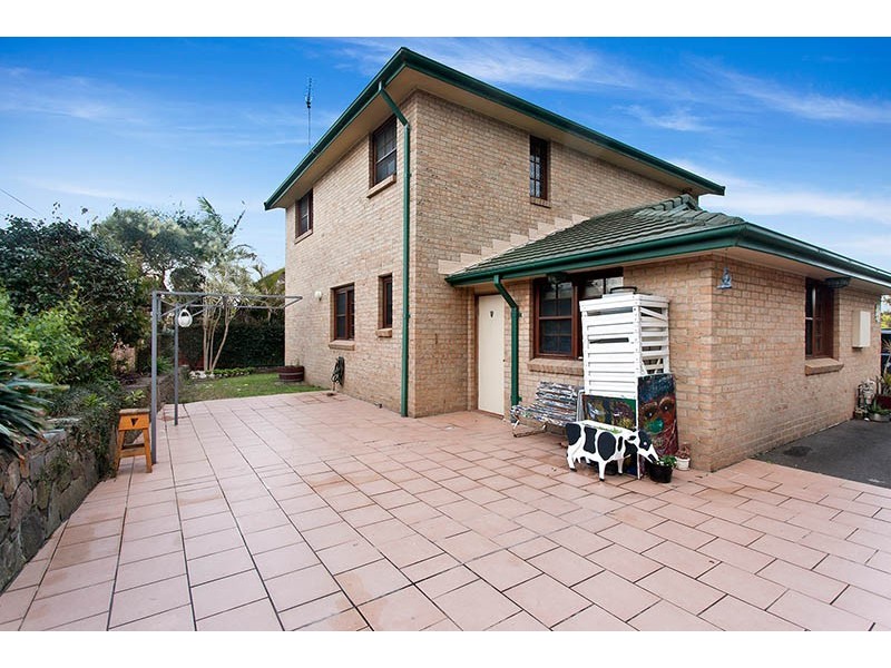 2/16A Wollongong Street, Shellharbour NSW 2529