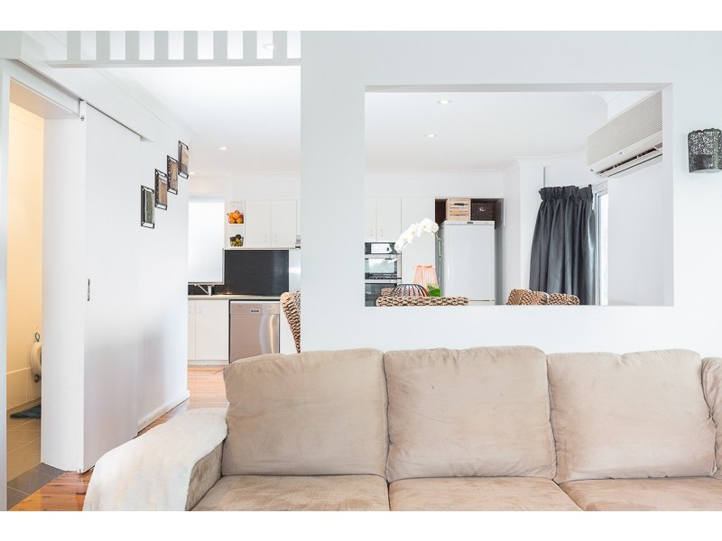 86 The Boulevarde, Oak Flats NSW 2529