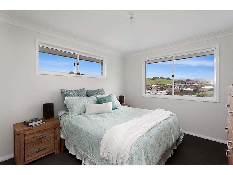 49 Rosemont Circuit, Flinders NSW 2529